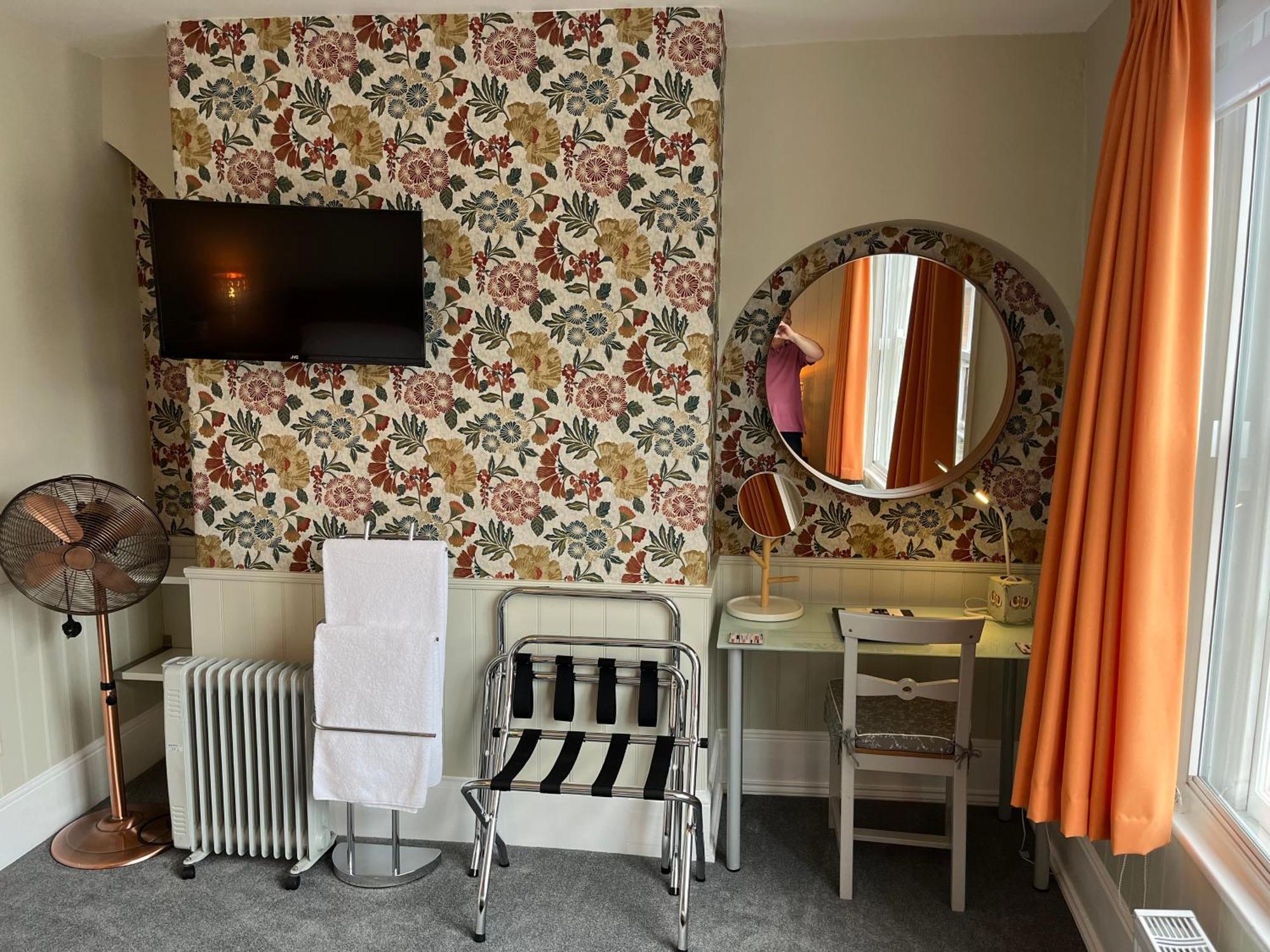 The Palmerston Rooms Ромси Екстериор снимка
